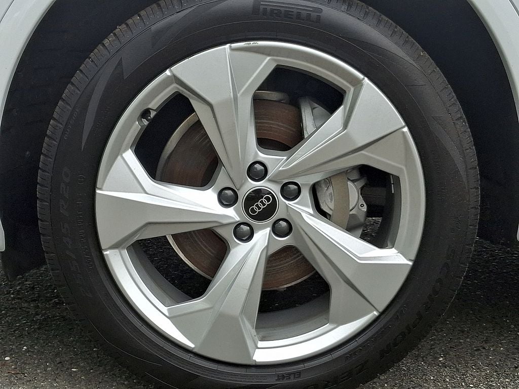 2023 Audi Q5 45 S line Premium quattro