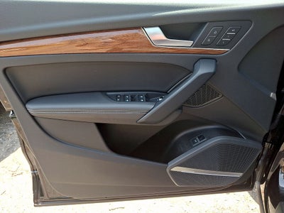 2023 Audi Q5 45 S line Premium quattro