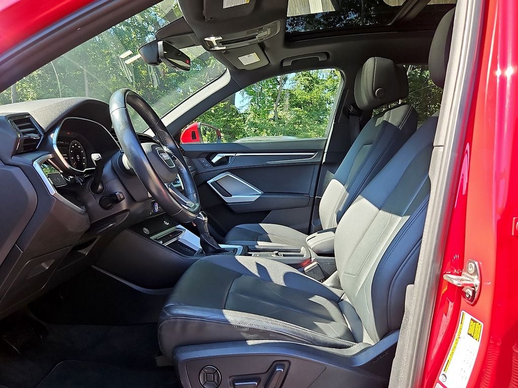 2019 Audi Q3 2.0T Premium Plus S line quattro