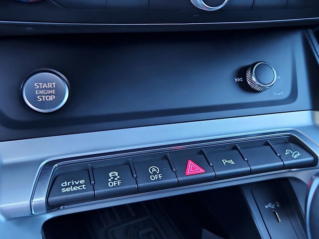 2019 Audi Q3 2.0T Premium Plus S line quattro