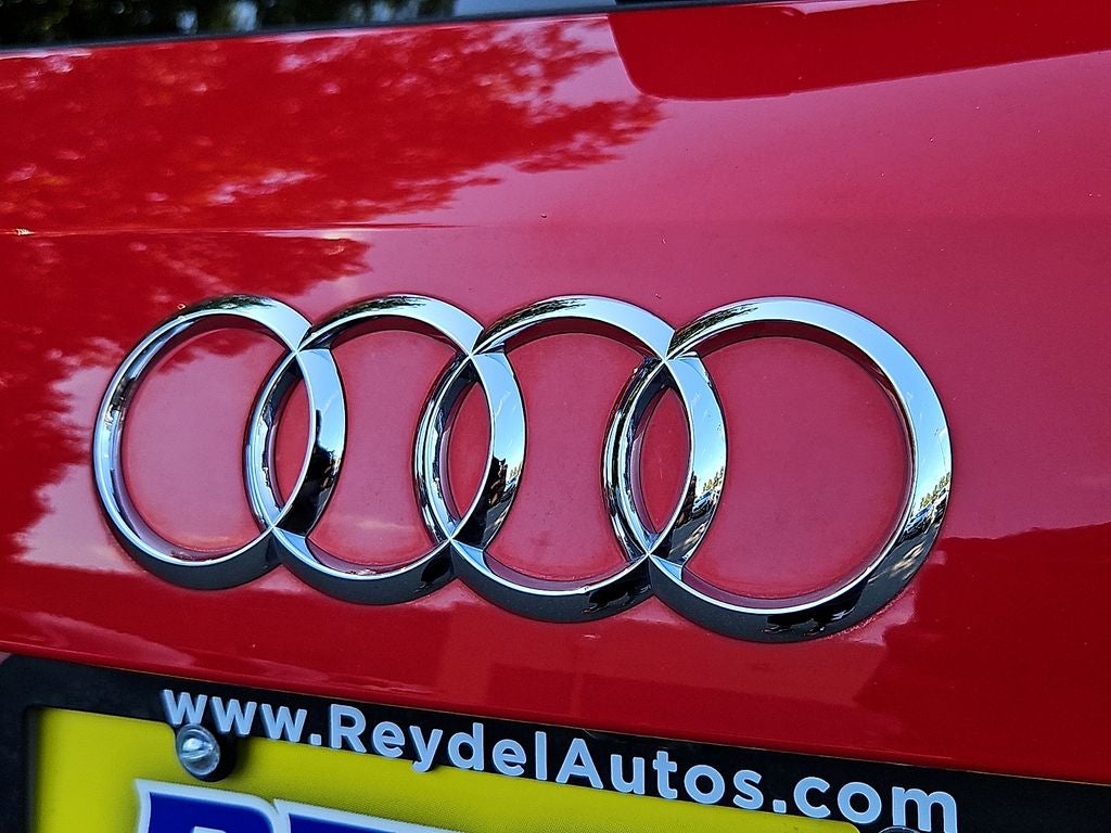 2019 Audi Q3 2.0T Premium Plus S line quattro