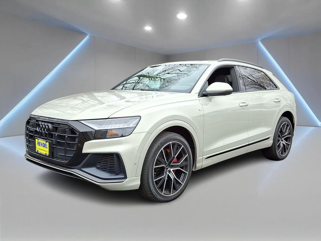 2023 Audi Q8 55 Premium Plus quattro