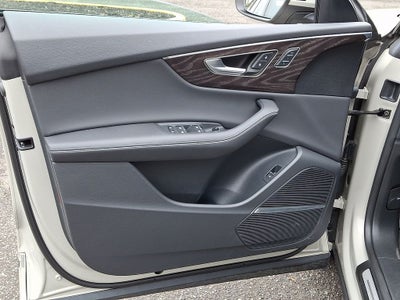 2023 Audi Q8 55 Premium Plus quattro