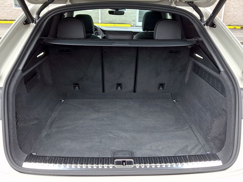 2023 Audi Q8 55 Premium Plus quattro