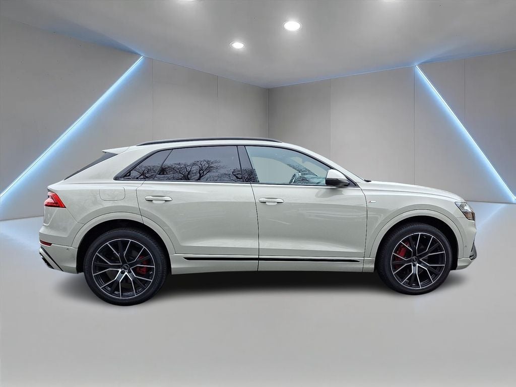 2023 Audi Q8 55 Premium Plus quattro