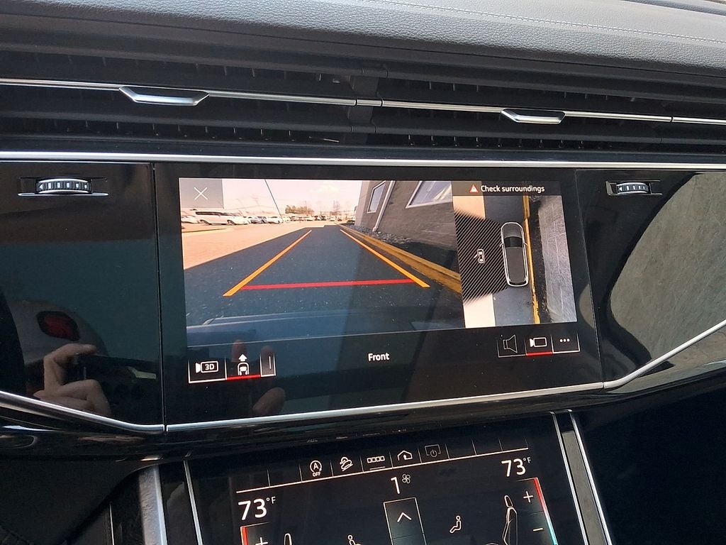 2023 Audi Q7 45 Premium Plus quattro