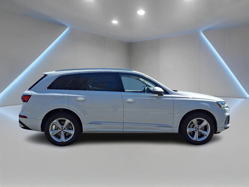 2023 Audi Q7 45 Premium Plus quattro