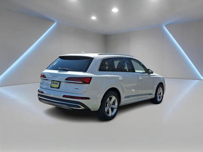 2023 Audi Q7 45 Premium Plus quattro
