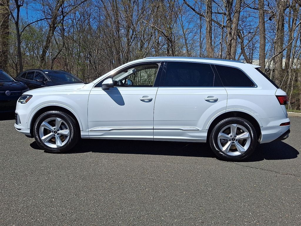 2023 Audi Q7 45 Premium Plus quattro
