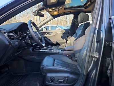 2024 Audi A4 45 S line Premium quattro