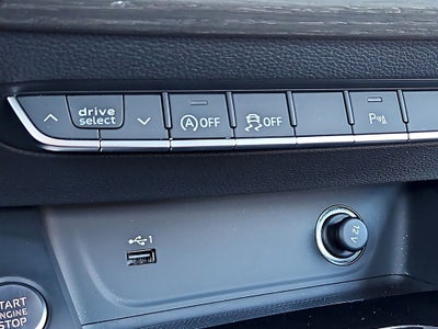 2024 Audi A4 45 S line Premium quattro