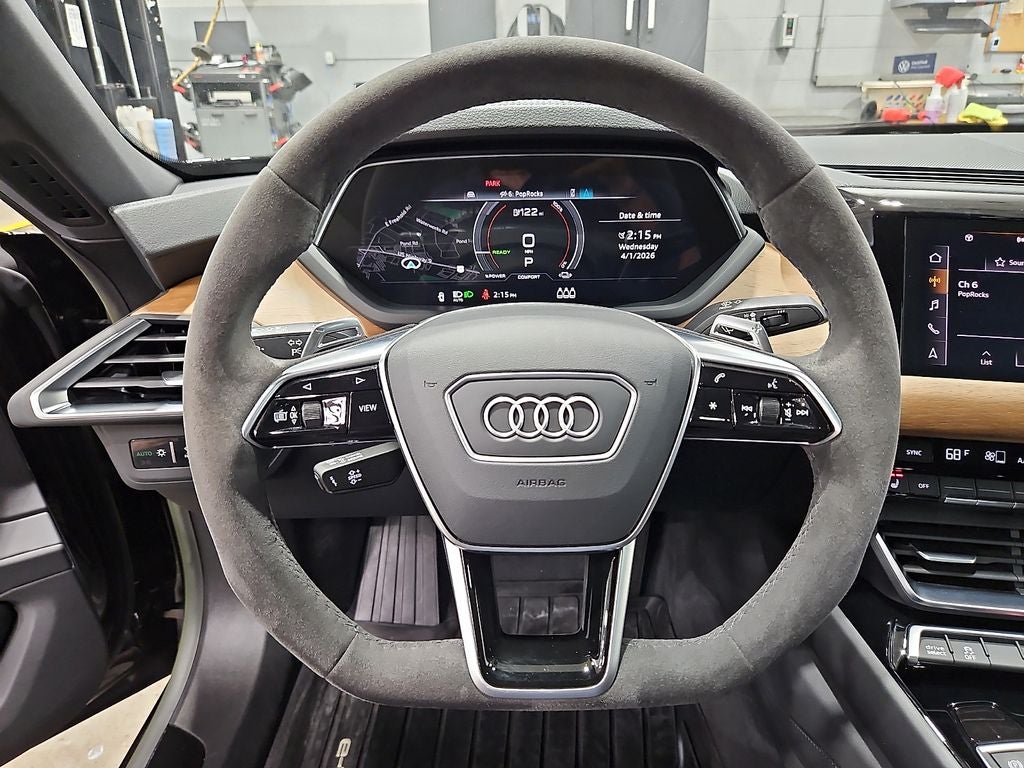 2023 Audi e-tron GT Premium Plus quattro