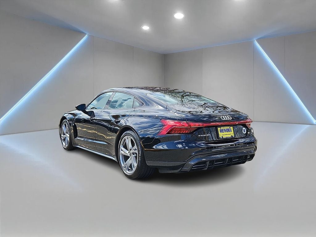 2023 Audi e-tron GT Premium Plus quattro