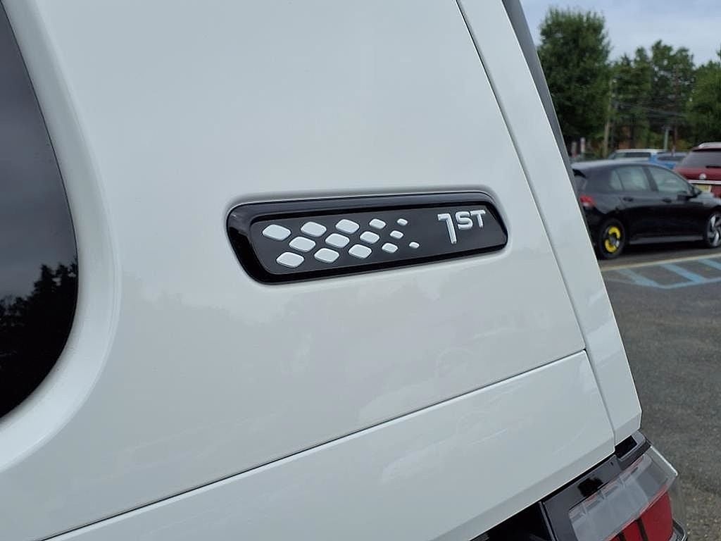 2025 Volkswagen ID. Buzz 1st Edition