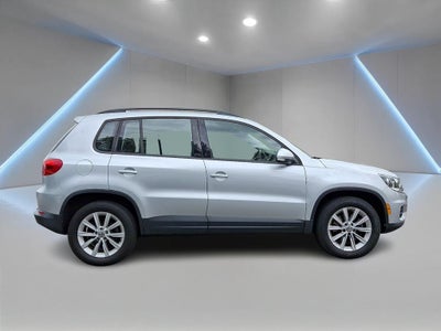 2017 Volkswagen Tiguan Limited 2.0T 4Motion