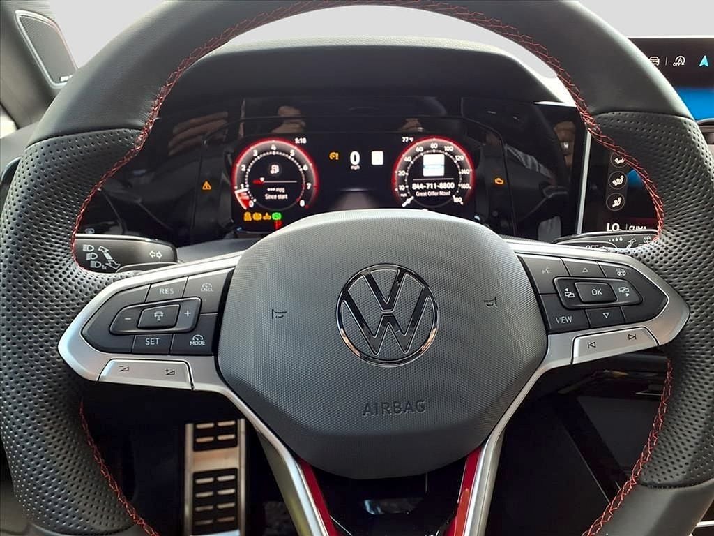 2025 Volkswagen Golf GTI 2.0T SE