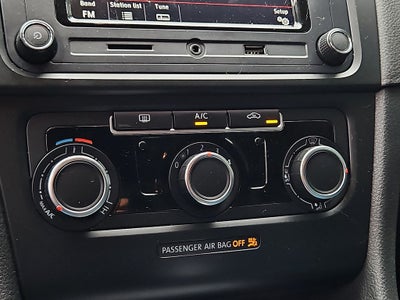 2013 Volkswagen Golf 2.5L
