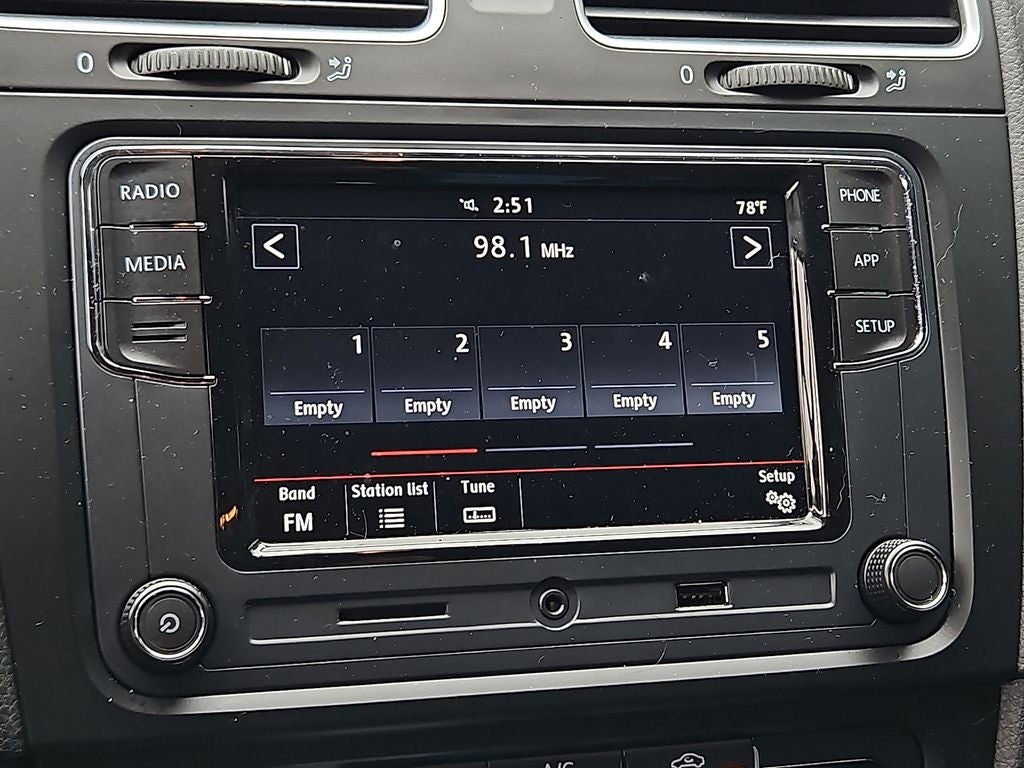 2013 Volkswagen Golf 2.5L