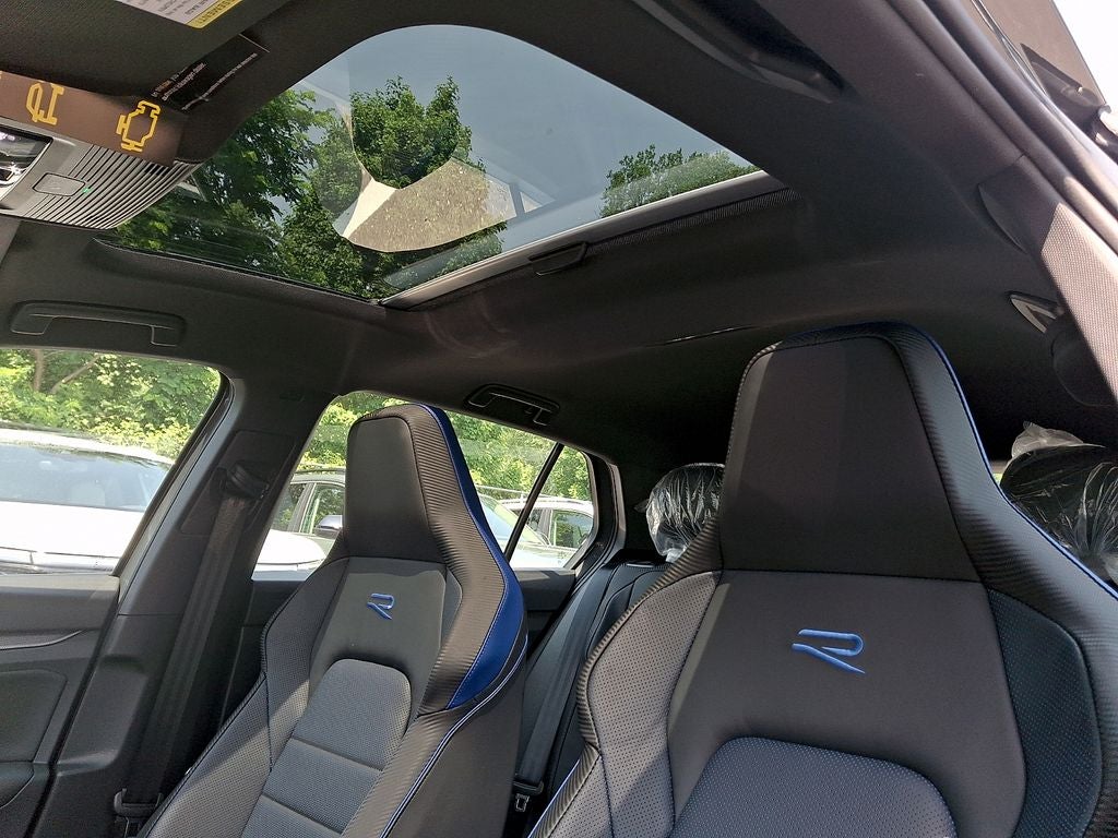 2026 Volkswagen Golf R 2.0T