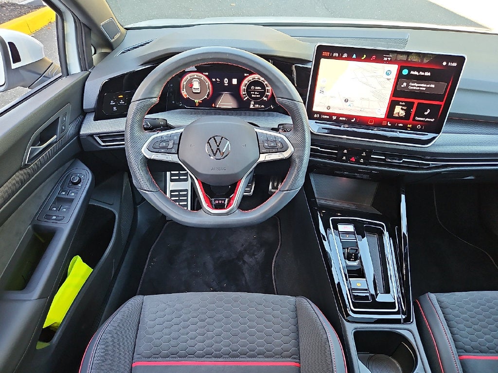 2025 Volkswagen Golf GTI 2.0T SE