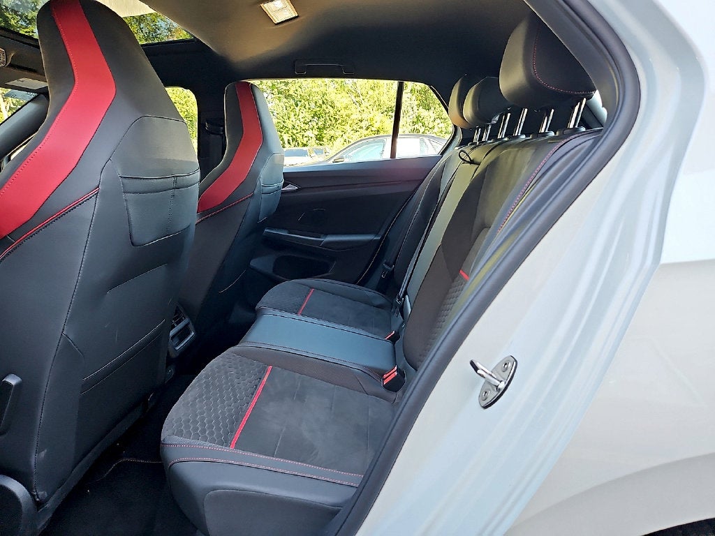 2025 Volkswagen Golf GTI 2.0T SE