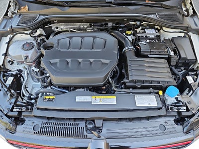 2025 Volkswagen Golf GTI 2.0T SE