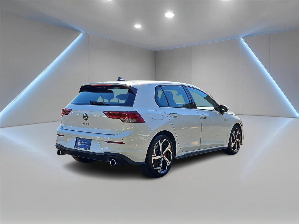 2025 Volkswagen Golf GTI 2.0T SE