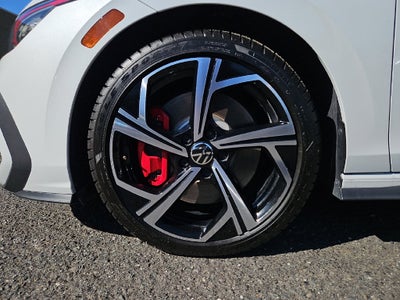 2025 Volkswagen Golf GTI 2.0T SE