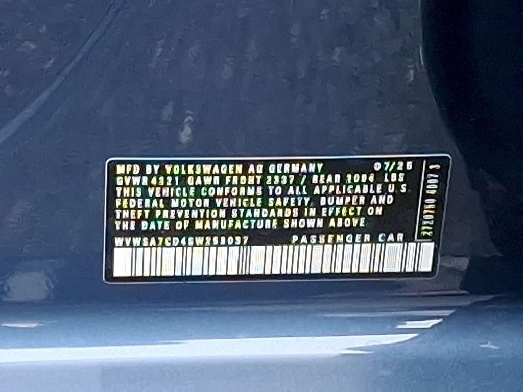 2025 Volkswagen Golf GTI 2.0T SE