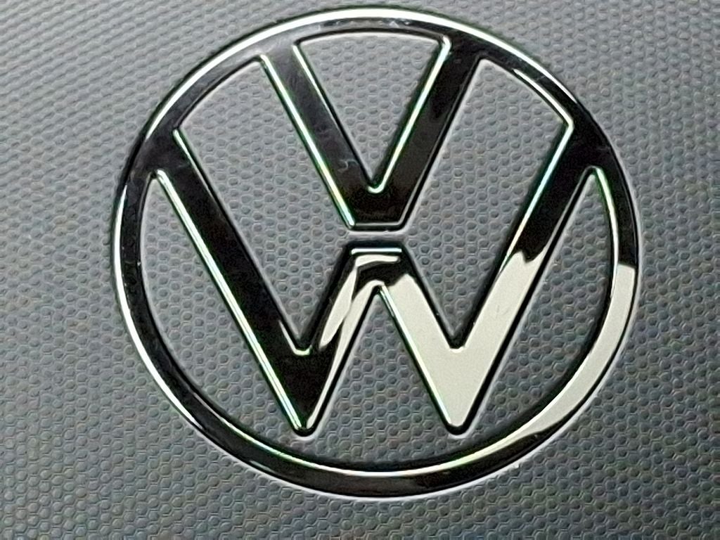 2025 Volkswagen Golf GTI 2.0T SE