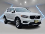 2020 Volvo XC40 Momentum