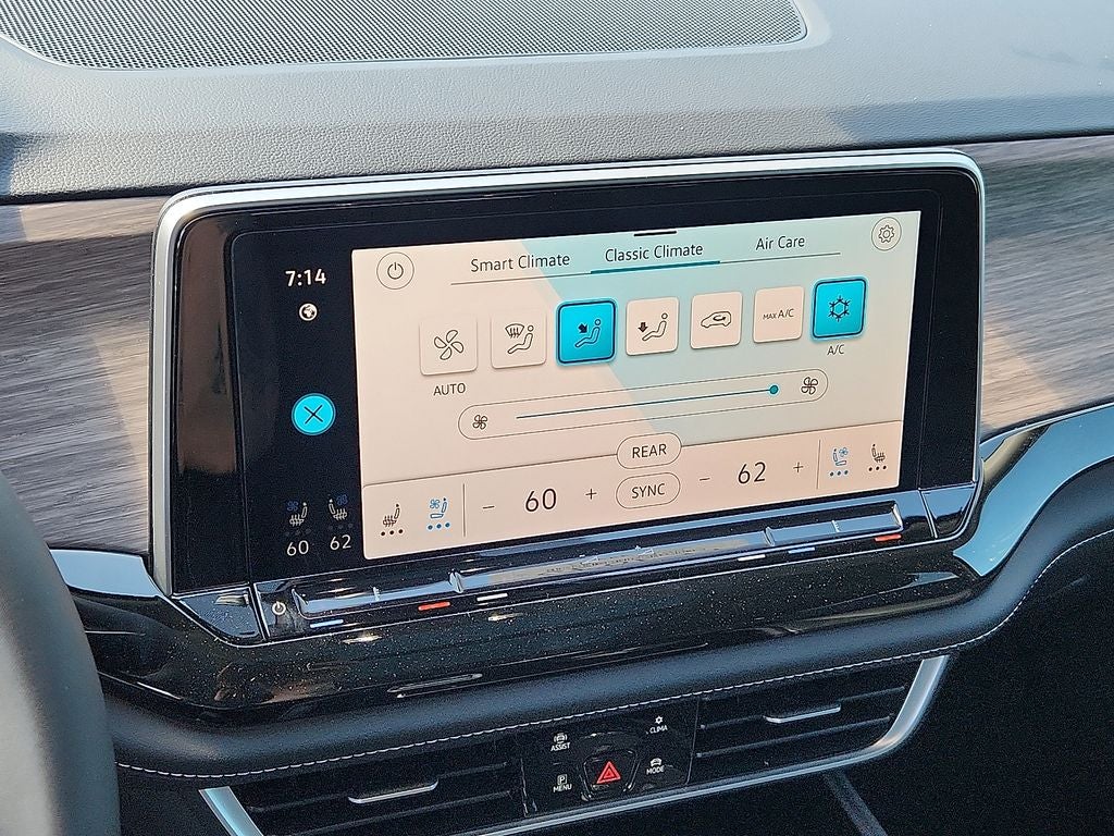2026 Volkswagen Atlas 2.0T SEL