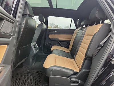 2022 Volkswagen Atlas Cross Sport 3.6L V6 SEL Premium R-Line