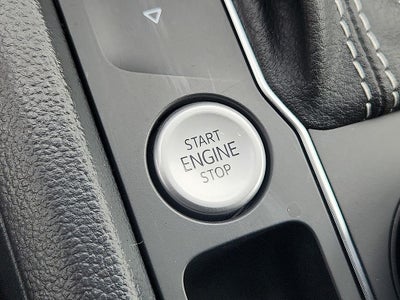 2022 Volkswagen Atlas Cross Sport 3.6L V6 SEL Premium R-Line