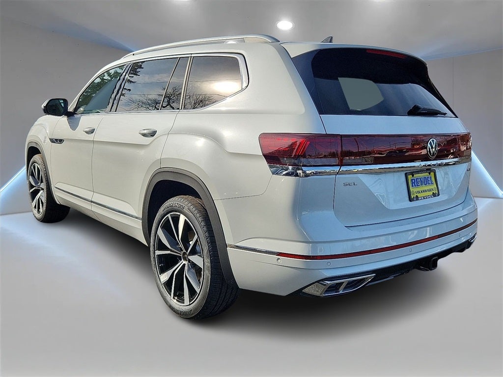 2026 Volkswagen Atlas 2.0T SEL Premium R-Line