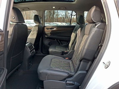 2026 Volkswagen Atlas 2.0T SEL Premium R-Line