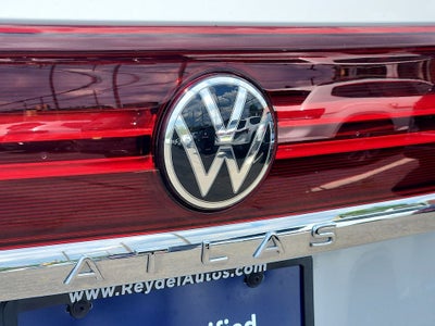 2024 Volkswagen Atlas Cross Sport 2.0T SE w/Technology