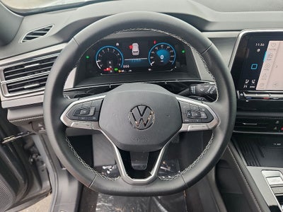 2025 Volkswagen Atlas Cross Sport 2.0T SE w/Technology