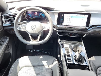 2026 Volkswagen Atlas Cross Sport 2.0T SE w/Technology
