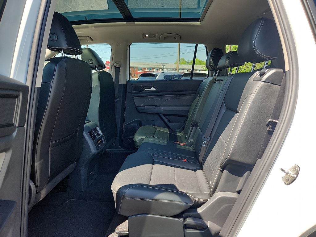 2023 Volkswagen Atlas 2.0T SE w/Technology