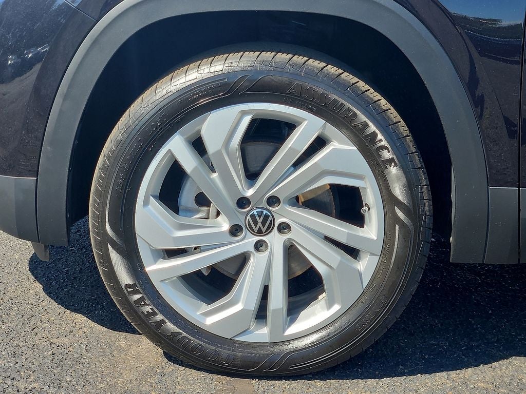 2023 Volkswagen Atlas 3.6L V6 SE w/Technology