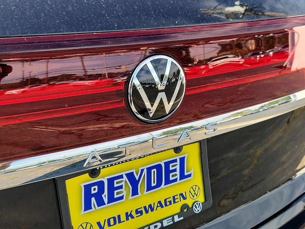 2026 Volkswagen Atlas Cross Sport 2.0T SE