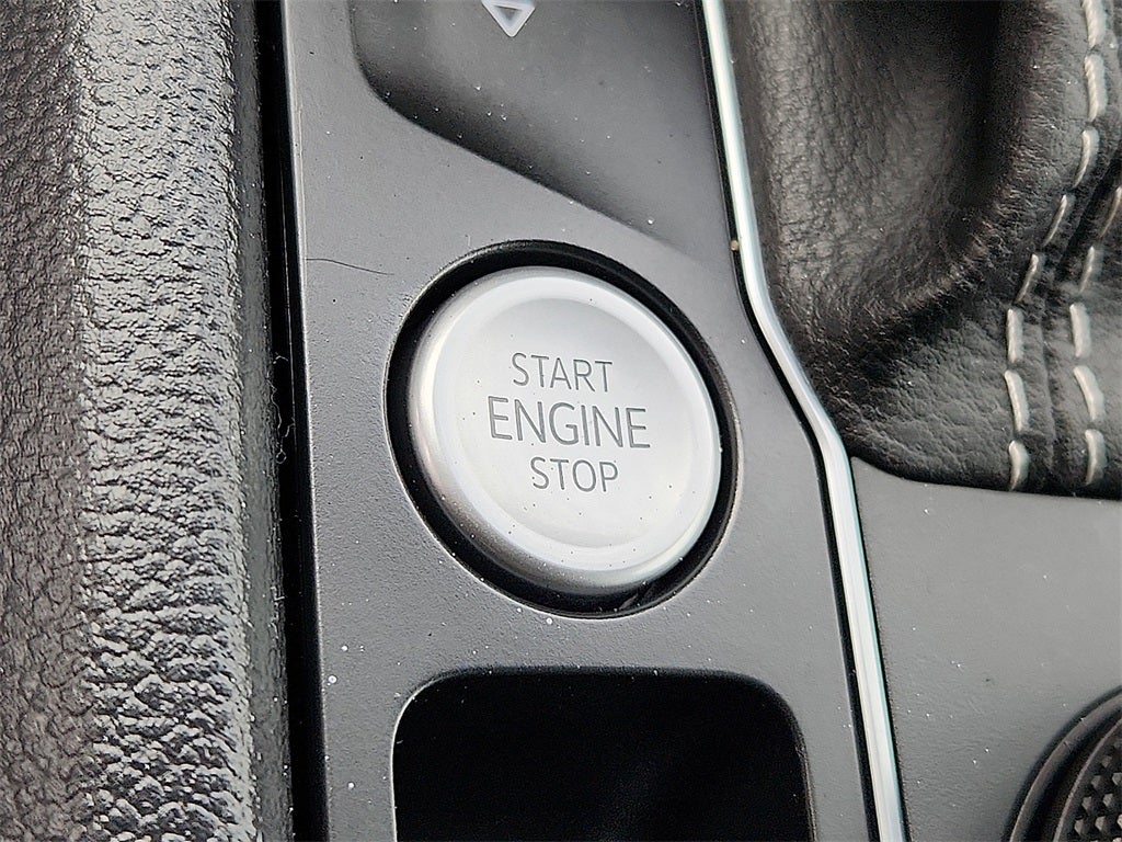 2023 Volkswagen Atlas Cross Sport 2.0T SE