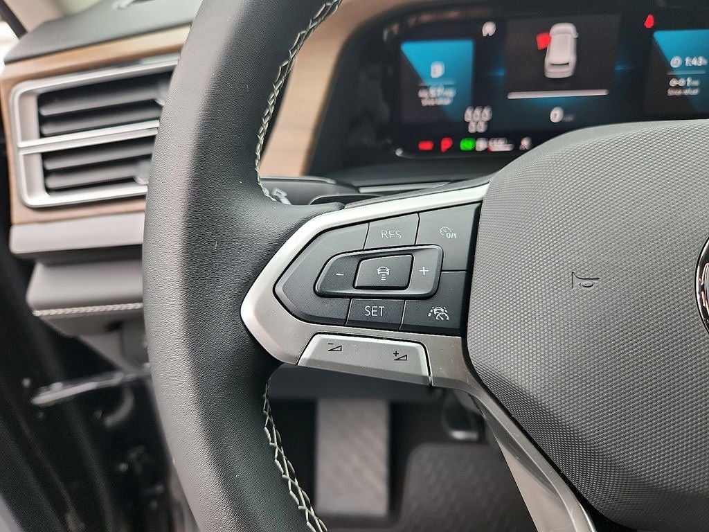 2026 Volkswagen Atlas 2.0T SE