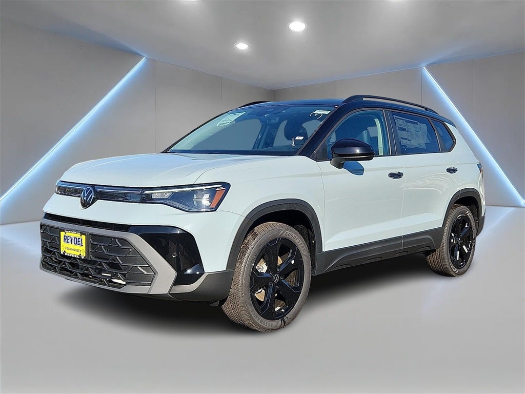 2026 Volkswagen Taos 1.5T SE Black