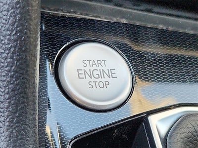 2026 Volkswagen Taos 1.5T SE Black