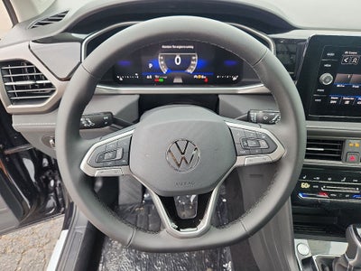 2026 Volkswagen Taos 1.5T SE Black