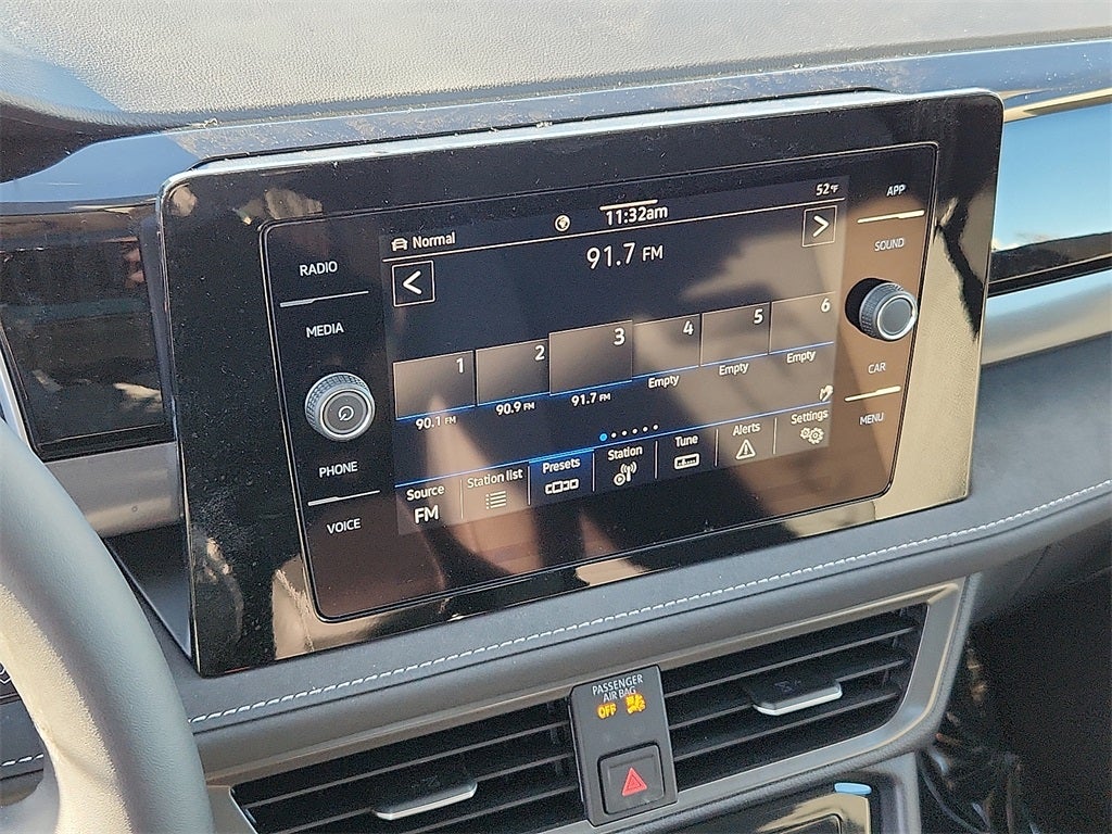 2026 Volkswagen Taos 1.5T SE Black