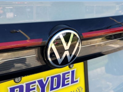 2026 Volkswagen Taos 1.5T SE Black