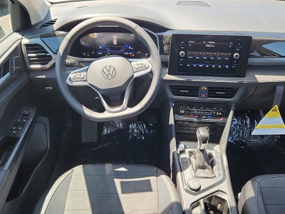 2026 Volkswagen Taos 1.5T SE Black